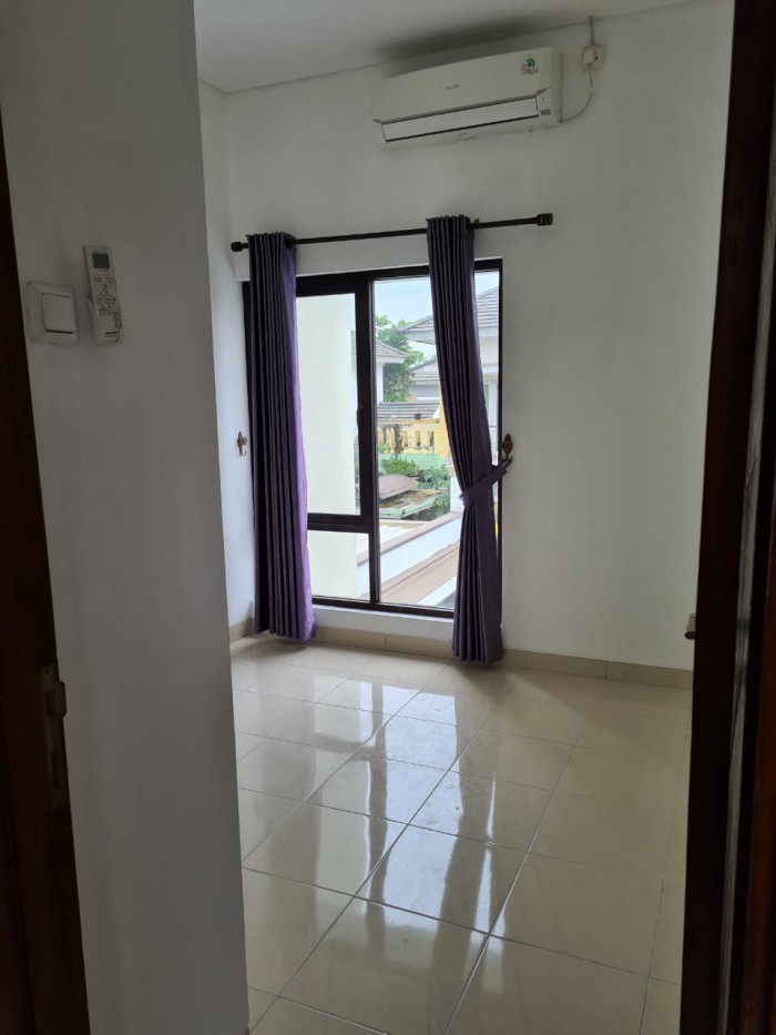 Rumah Disewakan di Cluster Fresno Deltamas